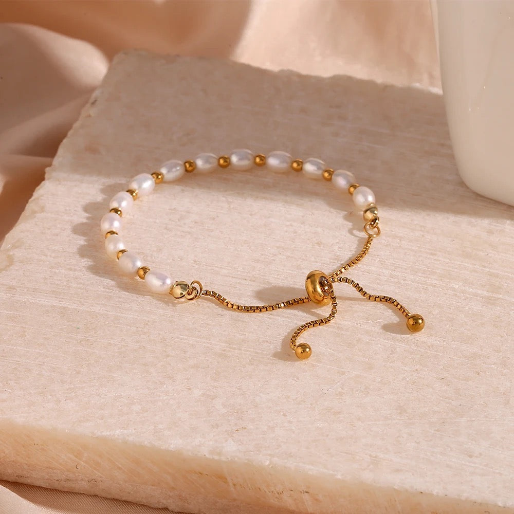 Pearl 18k Gold Adjustable Bracelet