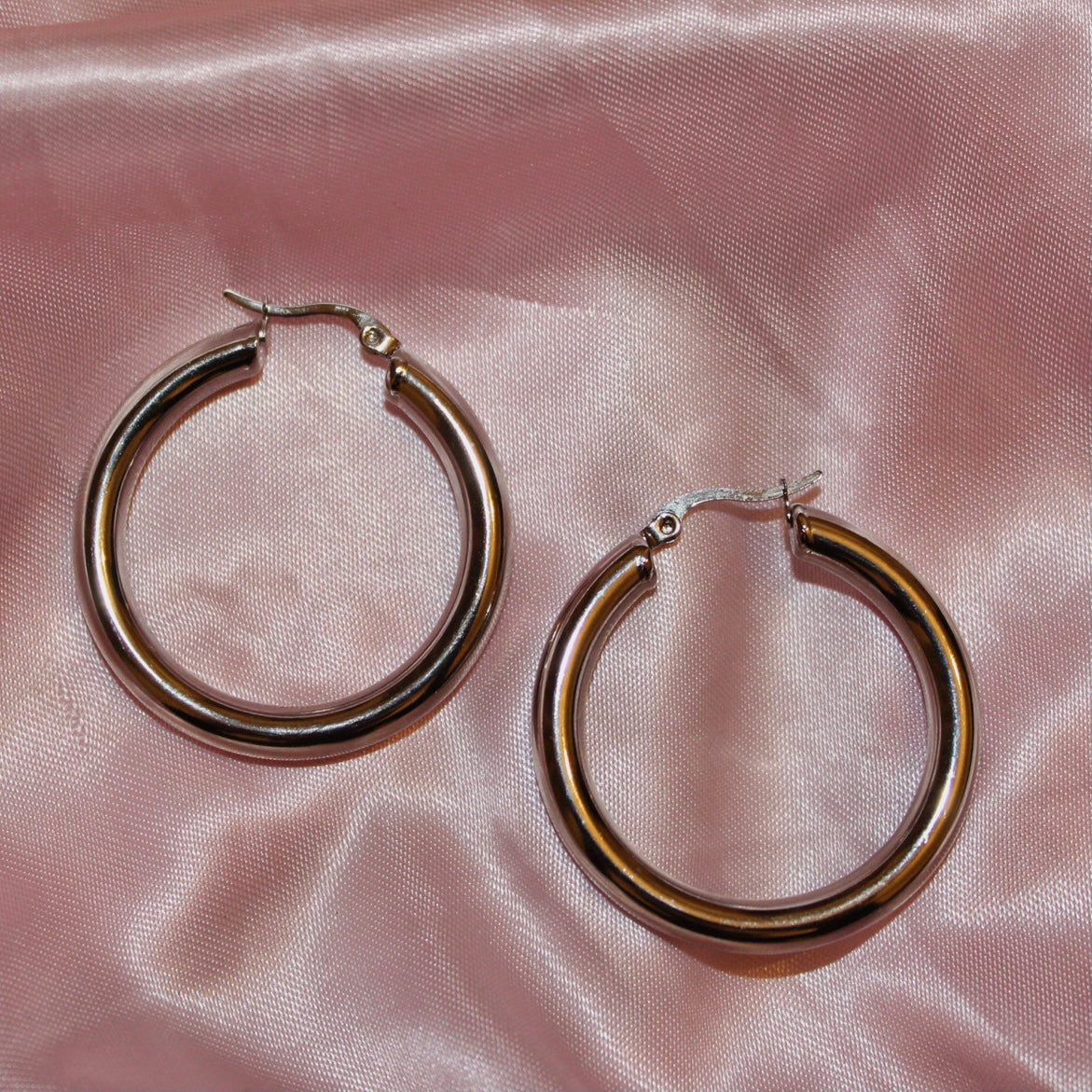Classic Hoop - Muna Jewelz Silver Earrings