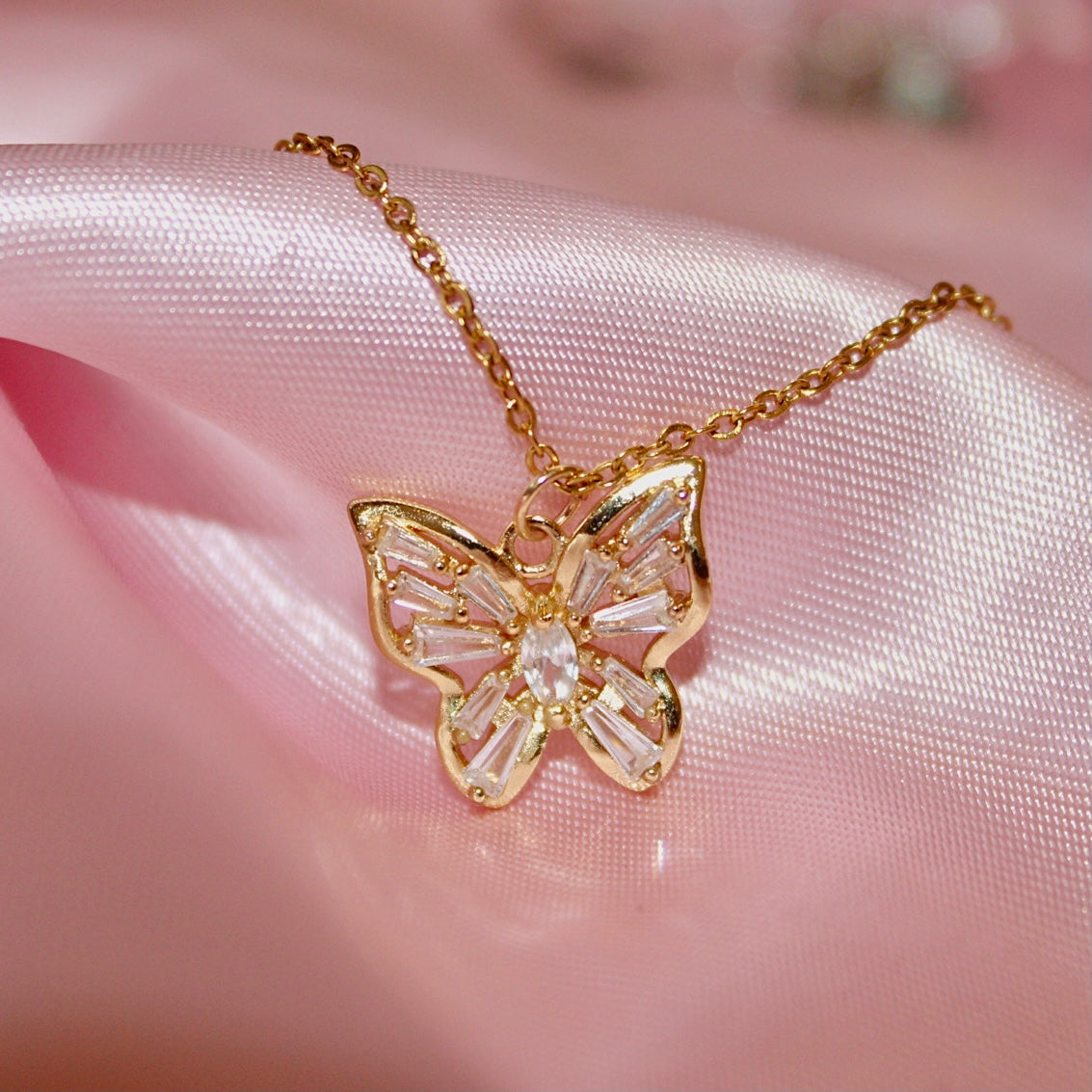 Baby butterfly necklace - Muna Jewelz